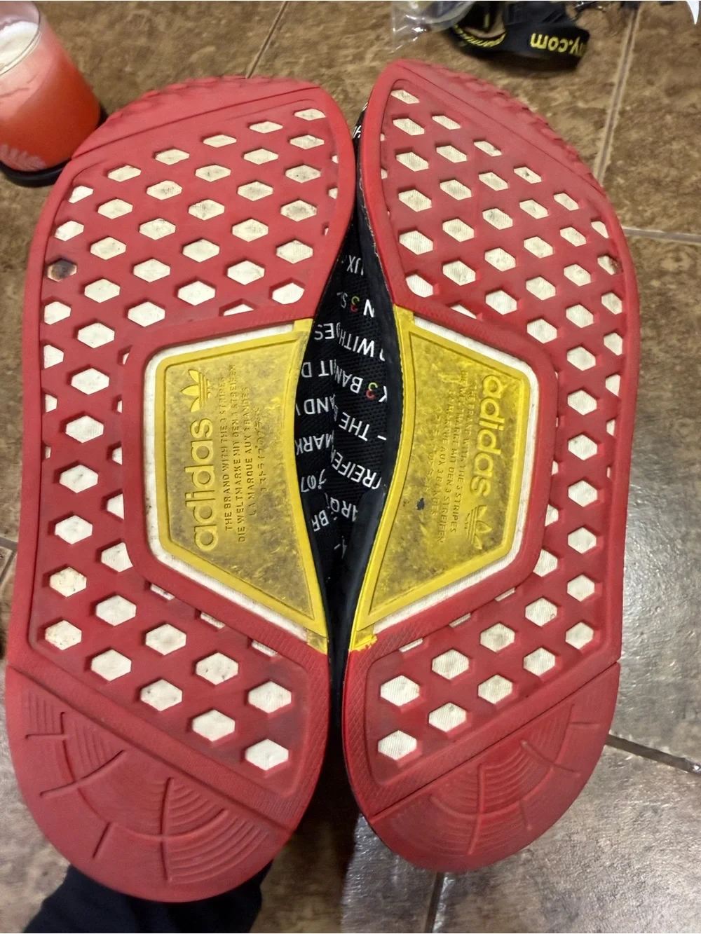 adidas distinctive nmd